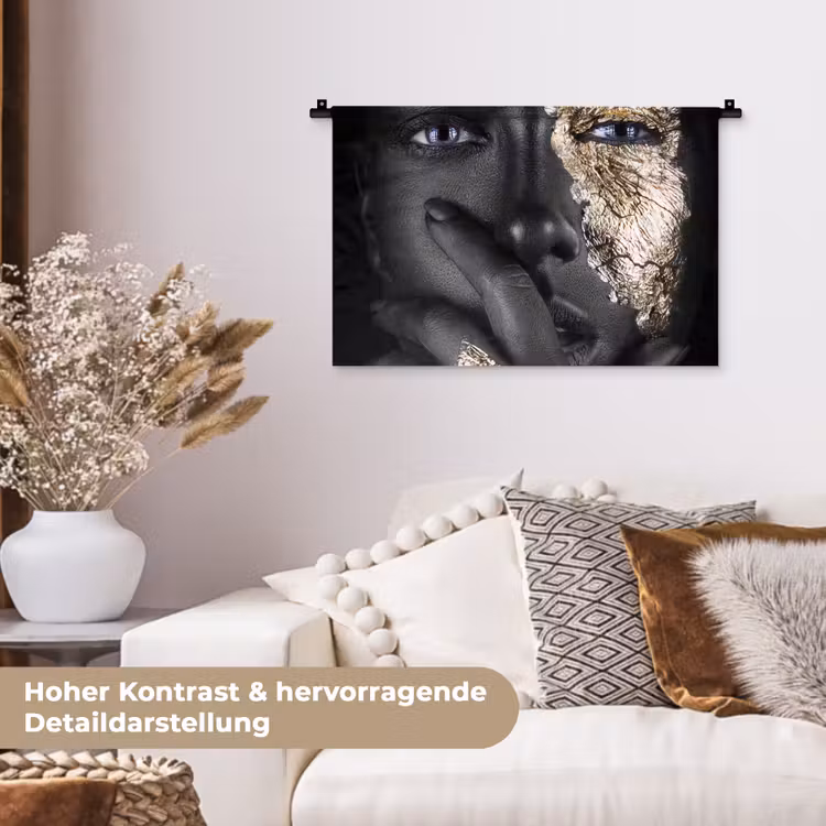 Vrouw - Goud - Zwart - Schmink - Luxe Wandkleed katoen klein -tsfeer1_DE