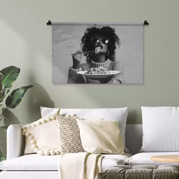 Vrouw - Pasta - Zwart - Wit Wandkleed katoen klein -sfeer7
