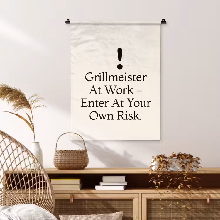Grill - Uitroepteken - Zwart - Tekst Wandkleed katoen klein -sfeer5