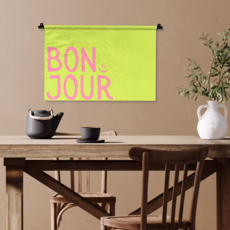 Groen - Smiley - Bonjour - Roze Wandkleed katoen klein -sfeer6