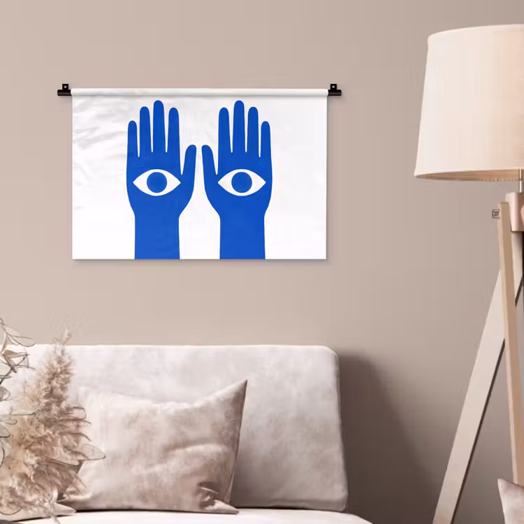 Handen - Twee - Ogen - Blauw Wandkleed katoen klein -sfeer4