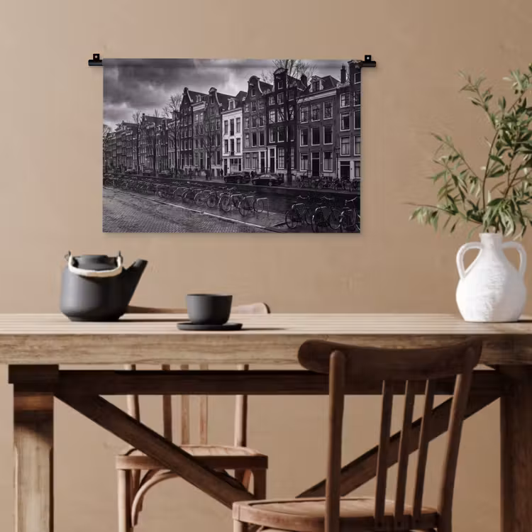 Huis - Gracht - Amsterdam - Architectuur - Zwart-wit Wandkleed katoen klein -sfeer6
