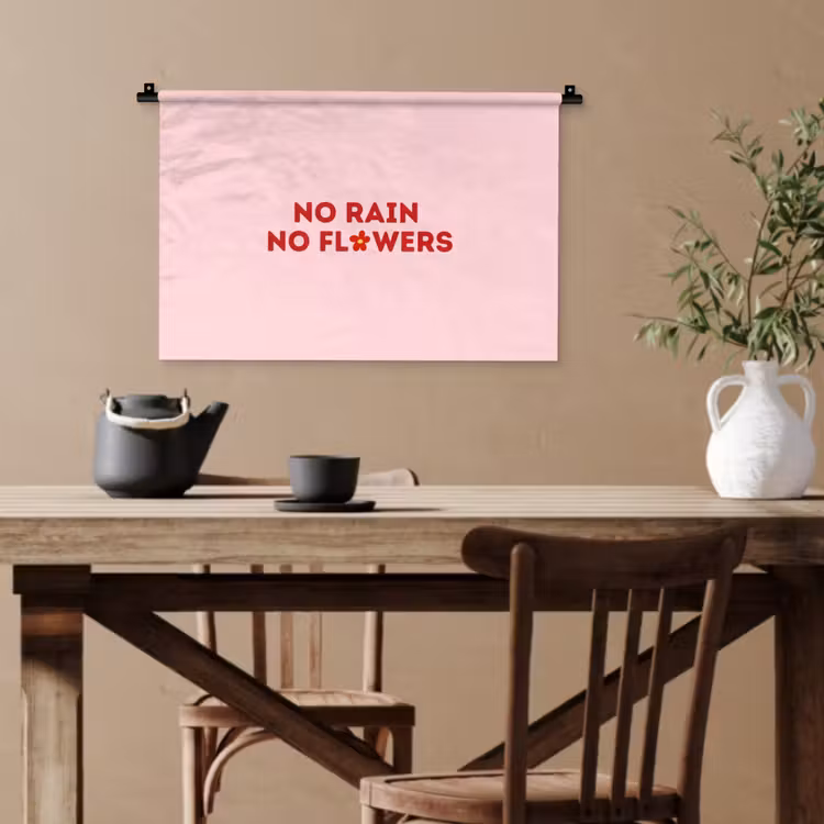 No rain no flowers - Minimalistisch - Roze - Bloem Wandkleed katoen klein -sfeer6