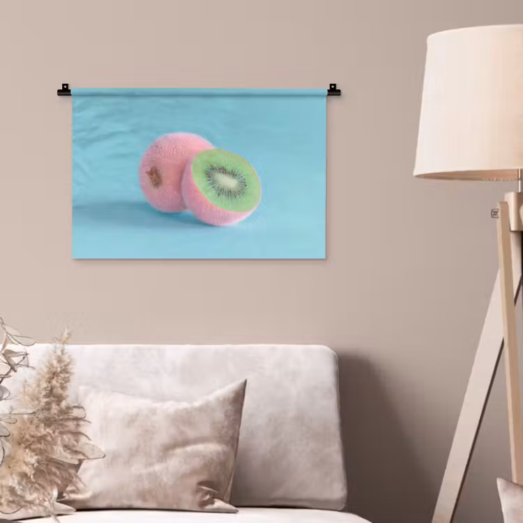 Kiwi - Blauw - Surrealistisch Wandkleed katoen klein -sfeer4