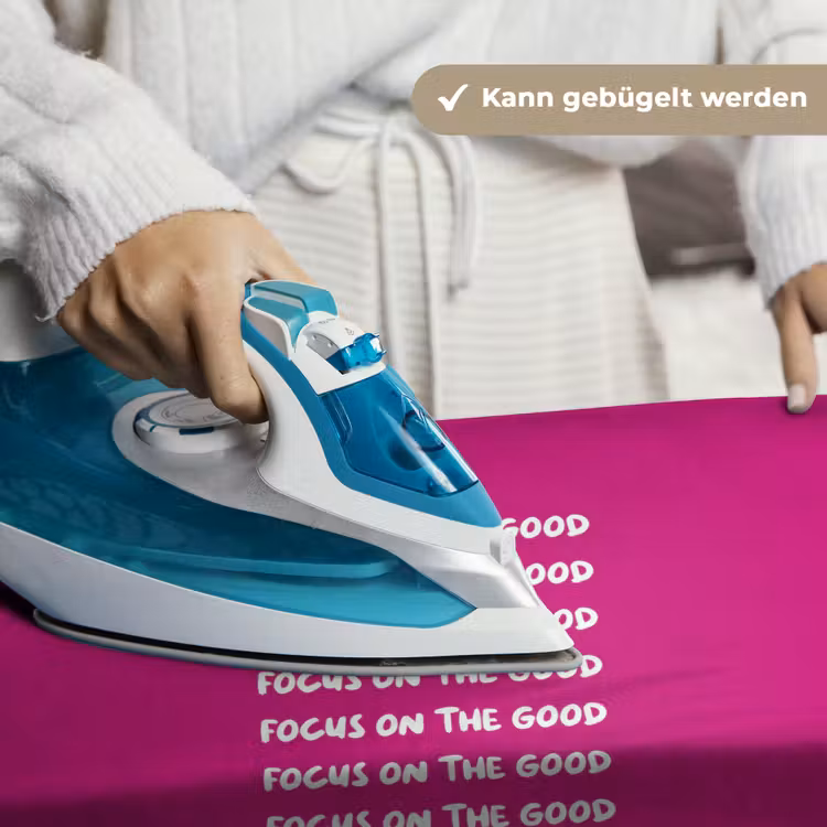 Focus on the good - Roze - wit Wandkleed katoen klein -tsfeer9_DE