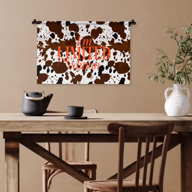 Koeienprint - Limited edition - Rood Wandkleed katoen klein -sfeer6