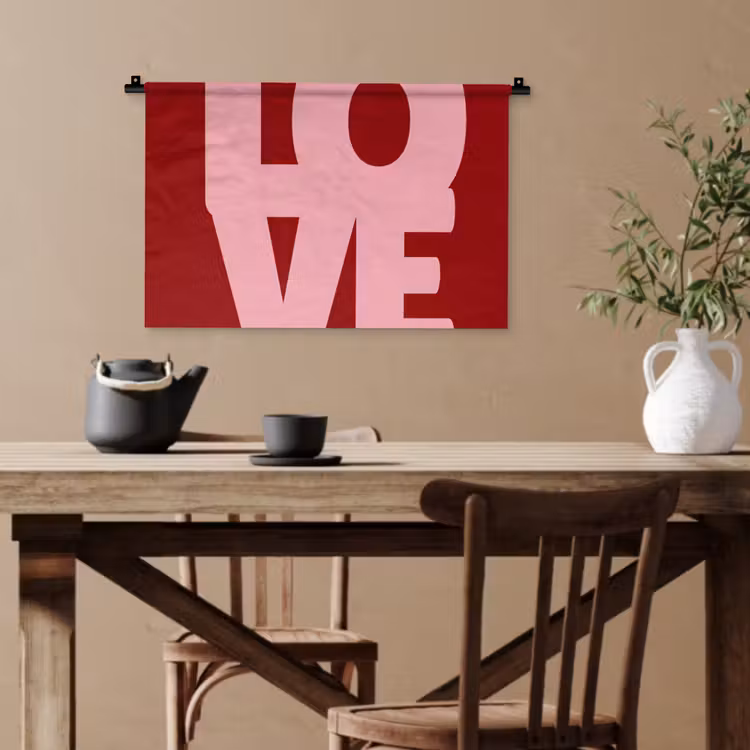 Love - Rood - Blokletters Wandkleed katoen klein -sfeer6