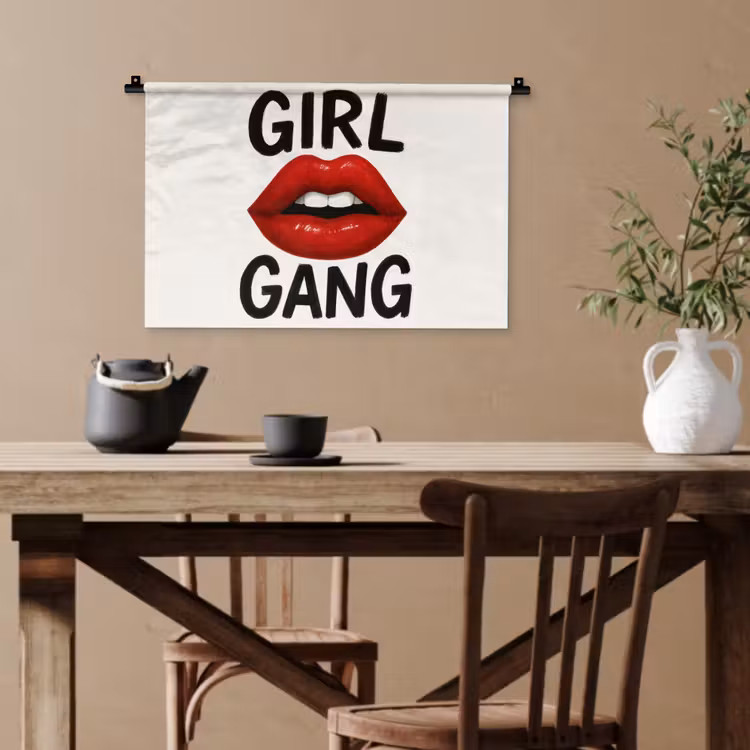 Lip - Girl - Rood - Letters Wandkleed katoen klein -sfeer6