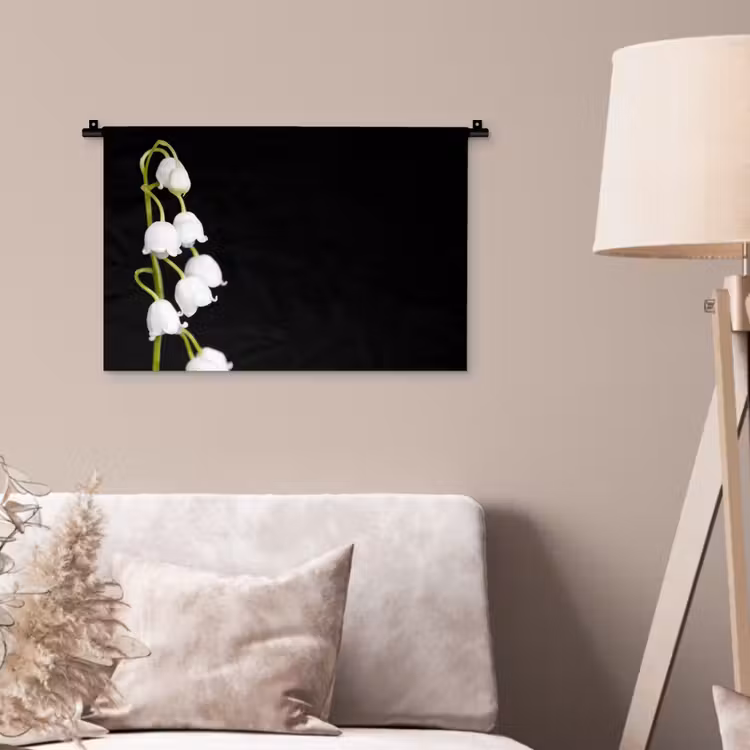 Lelietjes van dalen - Bloemen - Zwart - Flora Wandkleed katoen klein -sfeer4