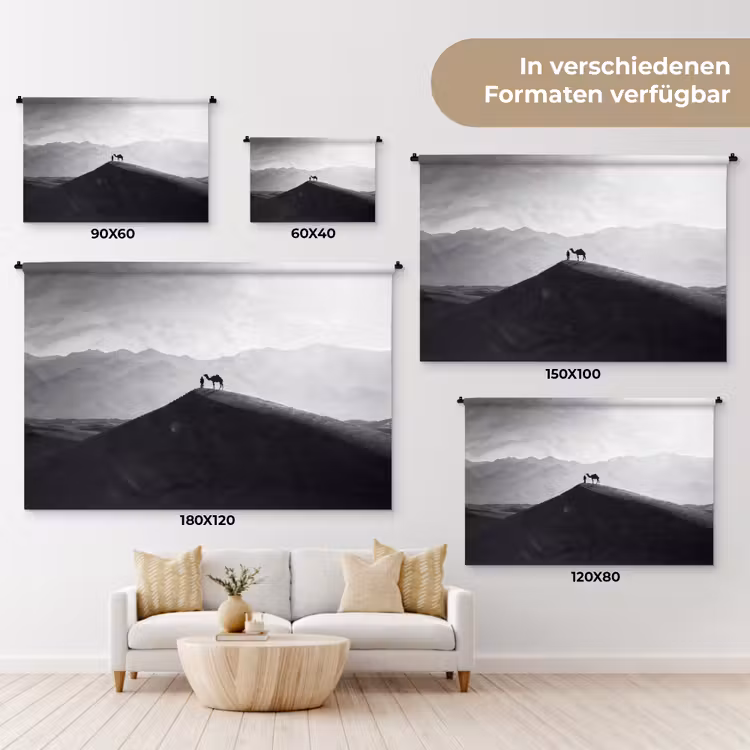 Mens - Kameel - Zandduin - Natuur - Monochroom Wandkleed katoen klein -tsfeer8_DE