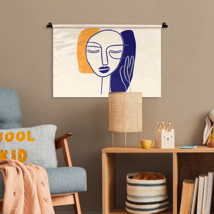 Minimalistisch - Gezicht - Hand - Oranje - Blauw Wandkleed katoen klein -wsfeer4_kind