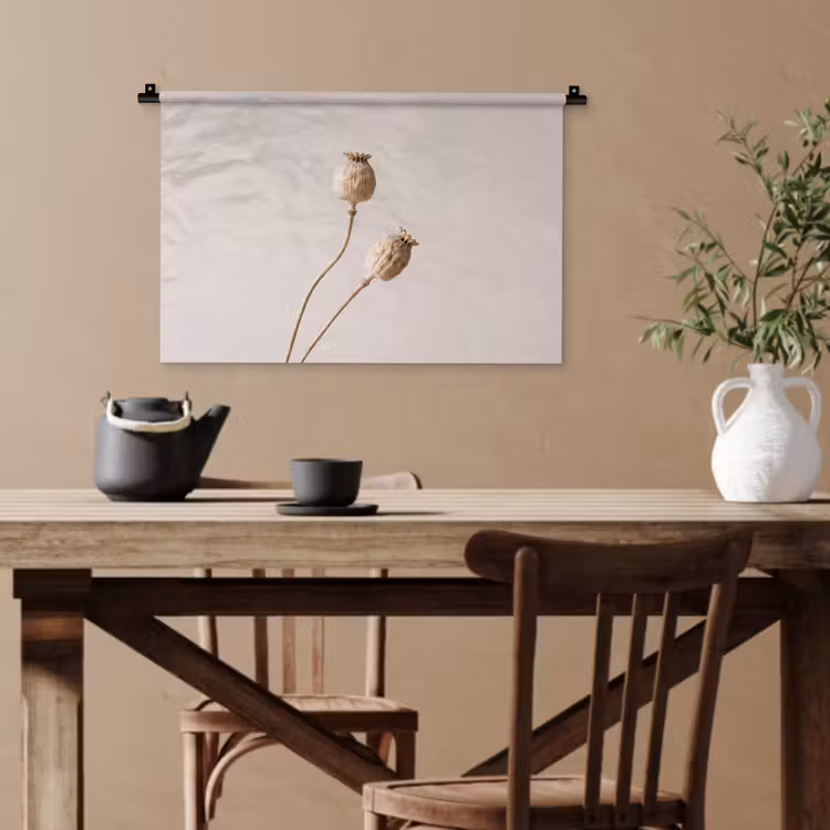Papaverbollen - Droogbloemen - Minimalistisch - Beige - Rustig Wandkleed katoen klein -sfeer6