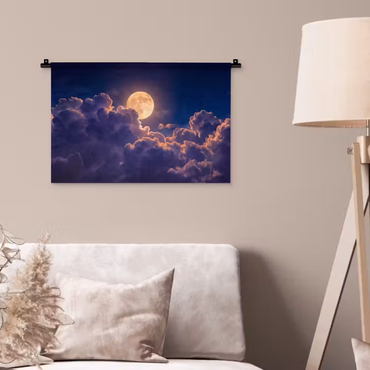 Maan - Wolken - Nacht - Oranje Wandkleed katoen klein -sfeer4