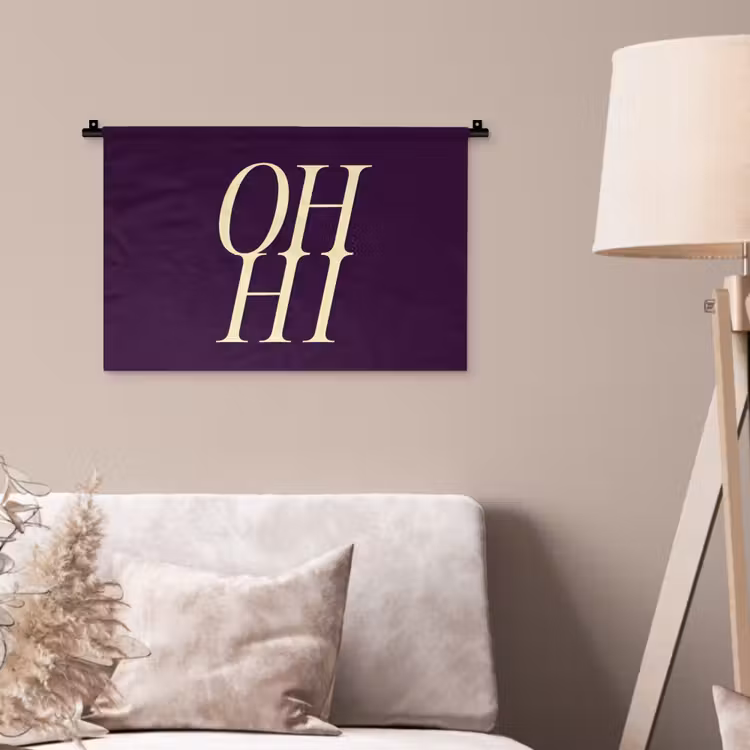 Oh hi - Paars - Minimalistisch Wandkleed katoen klein -sfeer4