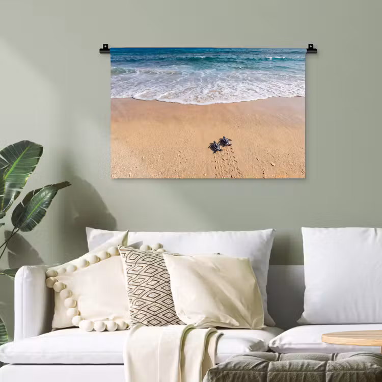 Schildpad - Jong - Strand - Oceaan - Blauw Wandkleed katoen klein -sfeer7