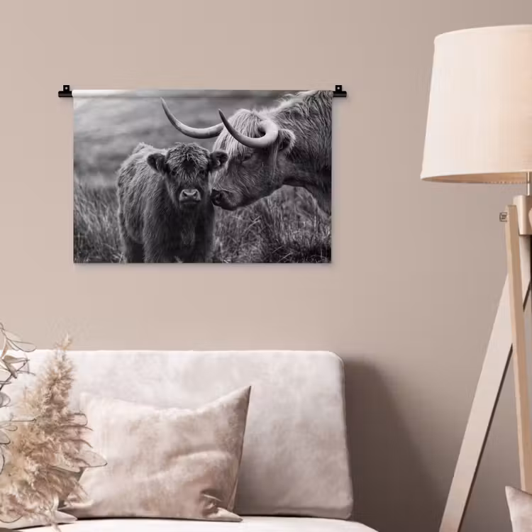 Schotse hooglander - Kalf - Zwart - Wit Wandkleed katoen klein -sfeer4