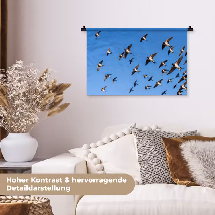 Zwaluwen - Vliegen - Blauw Wandkleed katoen klein -tsfeer1_DE