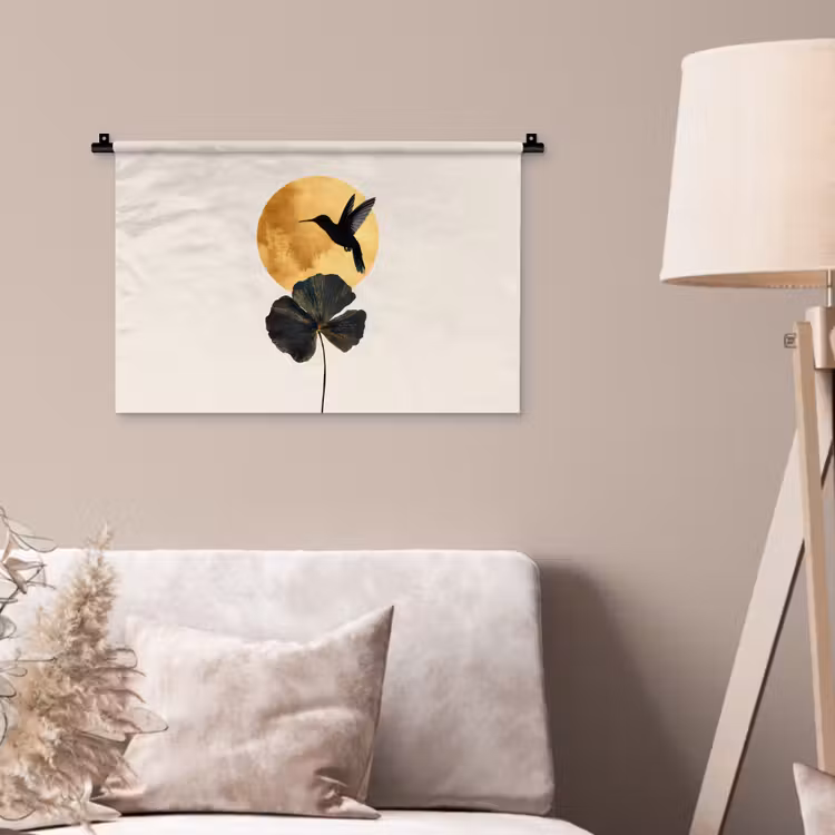 Zwarte kolibrie - Bloem - Gouden cirkel Wandkleed katoen klein -sfeer4
