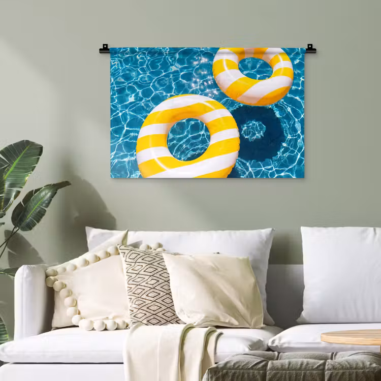 Zwembad - Zwembanden - Zomer - Geel - Blauw Wandkleed katoen klein -sfeer7