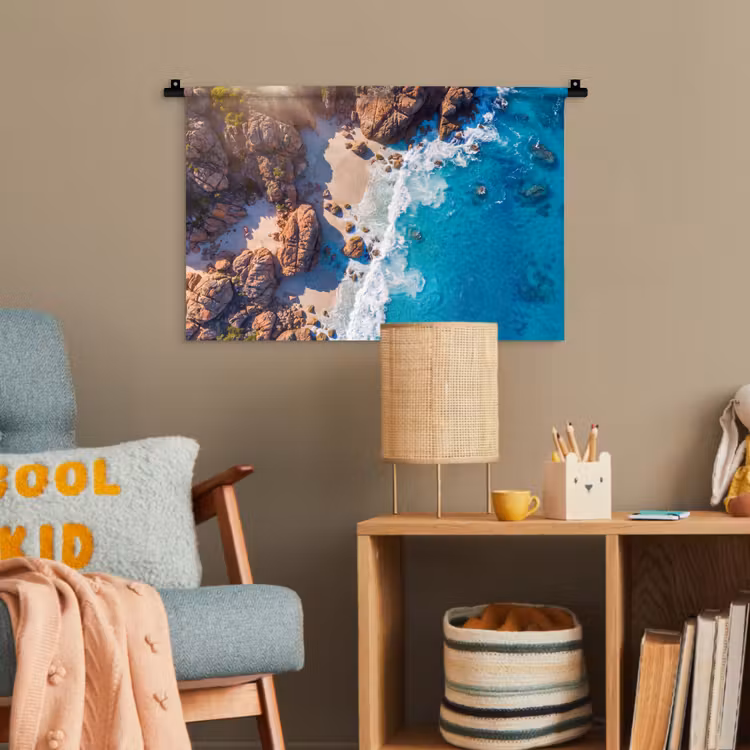 Strand - Zee - Rotsen - Natuur - Blauw Wandkleed katoen klein -wsfeer4_kind