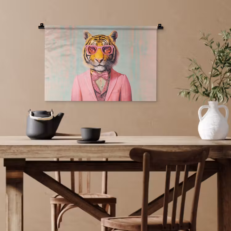 Tijger - Strik - Jasje - Roze Wandkleed katoen klein -sfeer6