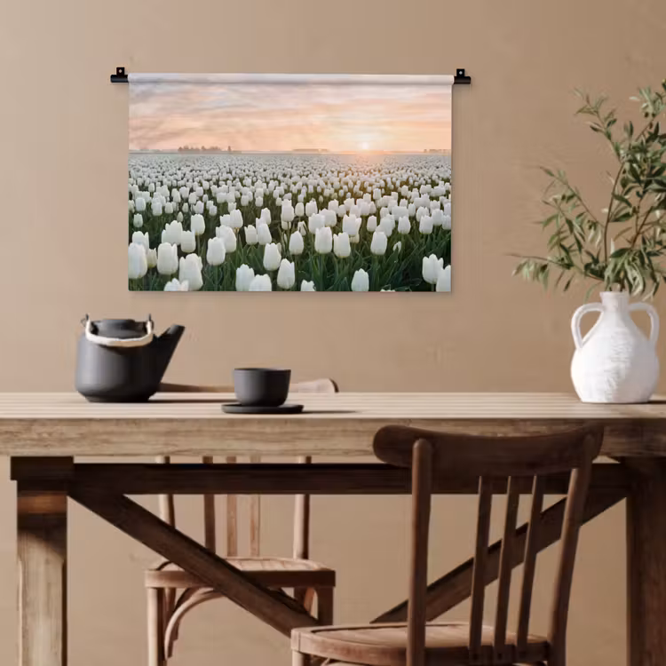 Tulpen - Landschap - Wit Wandkleed katoen klein -sfeer6
