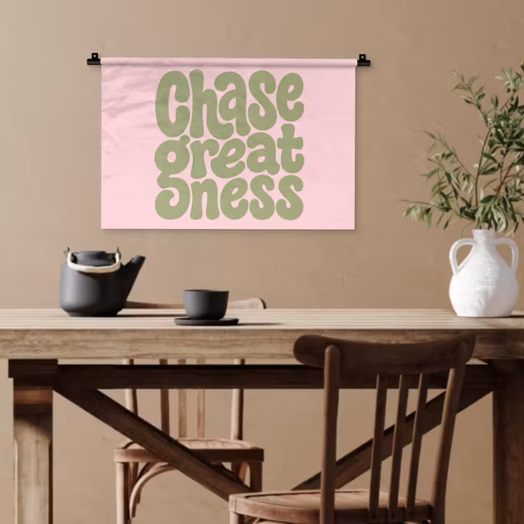 Chase greatness - Groen - Roze - Retro Wandkleed katoen klein -sfeer6