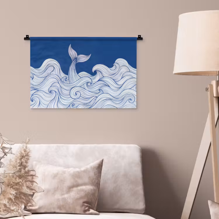 Walvis - Staart - Golven - Lijntekening - Blauw Wandkleed katoen klein -sfeer4