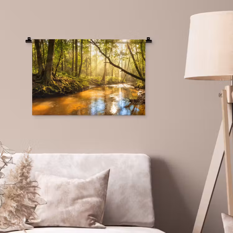Bos - Beek - Zonlicht - Natuur - Groen Wandkleed katoen klein -sfeer4