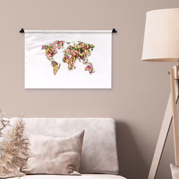 Wereldkaart - Bloemen - Felgekleurd Wandkleed katoen klein -sfeer4