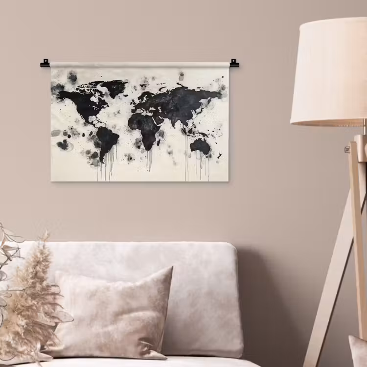 Wereldkaart - Zwart - Inkt Wandkleed katoen klein -sfeer4
