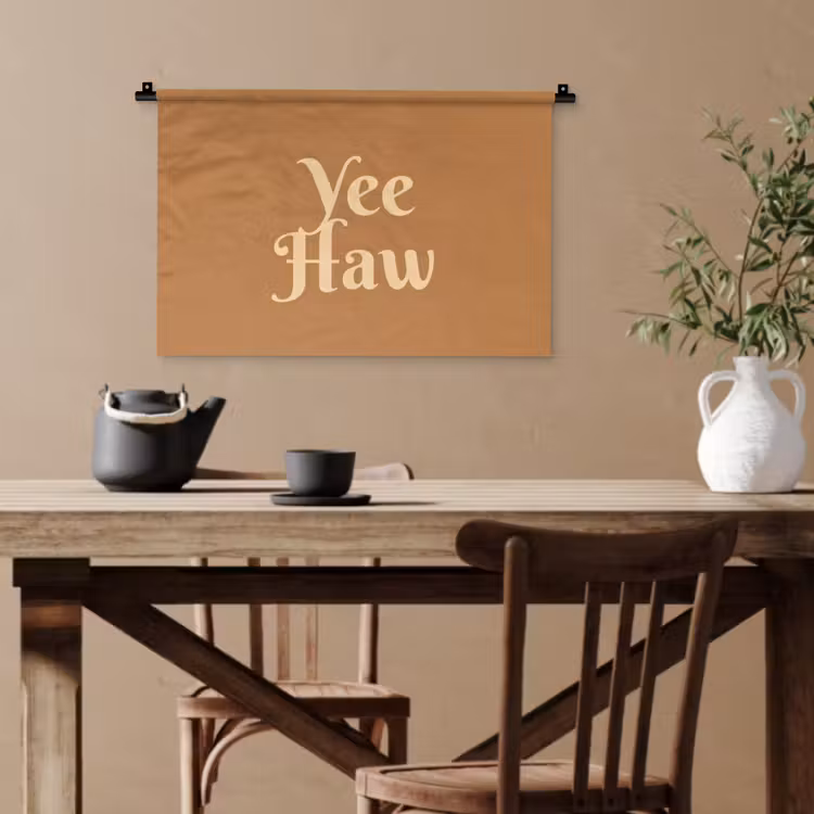 Yee haw - Bruin - Minimalistisch Wandkleed katoen klein -sfeer6