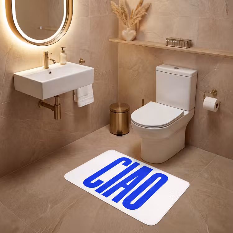 Ciao - Hoofdletters - Blauw - Minimalistisch WCmat middel -sfeer3