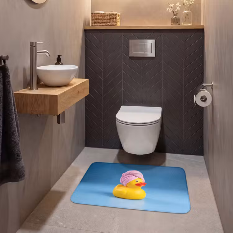 Badeend - Handdoek - Blauw WCmat middel -sfeer2