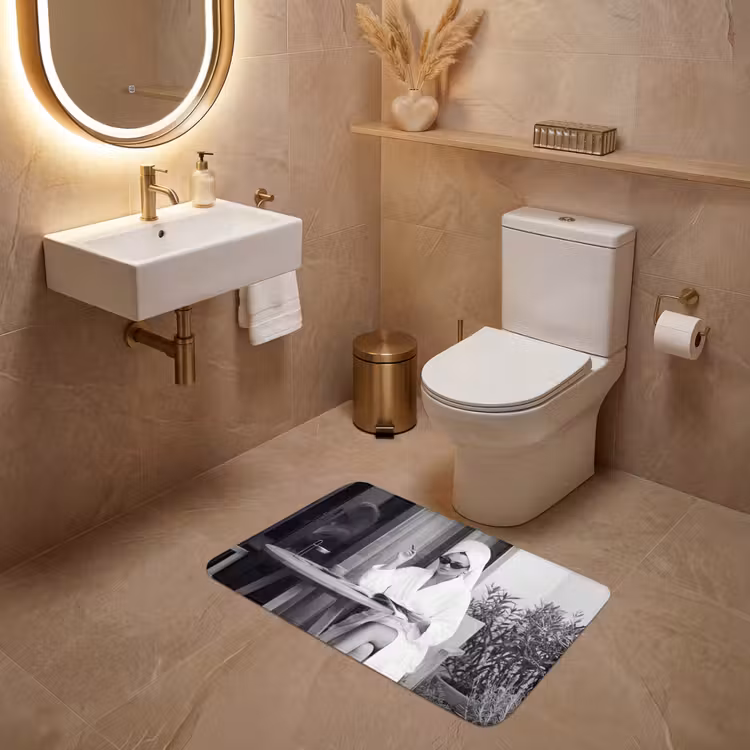 Modern - Vrouw - Zwart - Wit WCmat middel -sfeer3