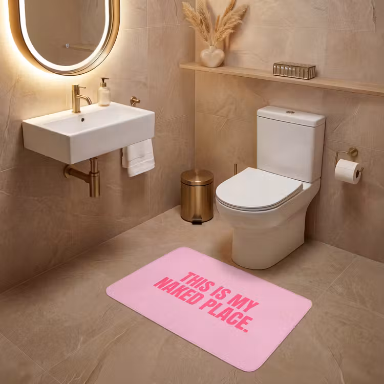 Tekst - Modern - Roze WCmat middel -sfeer3