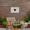 Hartje - Stippen - Beige Tuinposter op houten frame 2 cm dik klein -sfeer3