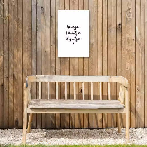 huisjetuintjewijntje-wit Tuinposter op houten frame 2 cm dik klein -sfeer4