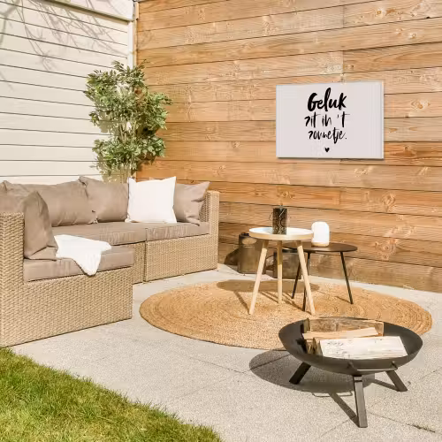 Quotes - Tekst - Geluk zit in 't zonnetje - Zomer Tuinposter op houten frame 2 cm dik klein -sfeer2