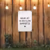 Geluk zit in een klein rompertje - Quotes - Spreuken tuinposter los doek klein -sfeer1