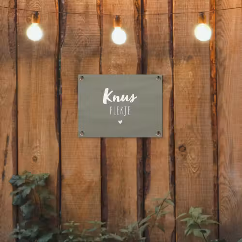 Spreuken - Knus plekje - Tekst - Zomer tuinposter los doek klein -sfeer1