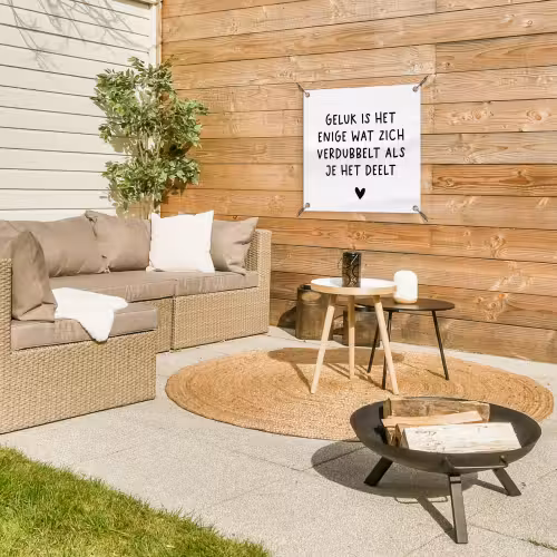 Spreuken - Geluk is het enige wat zich verdubbelt - Quotes tuinposter los doek klein -sfeer4