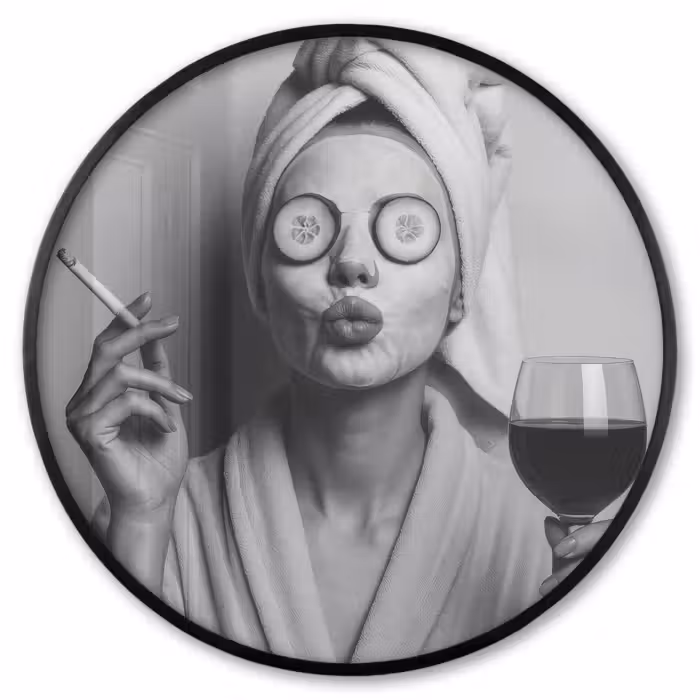 Poster im Rahmen Rund - Frau - Maske - Wein - Zigarette