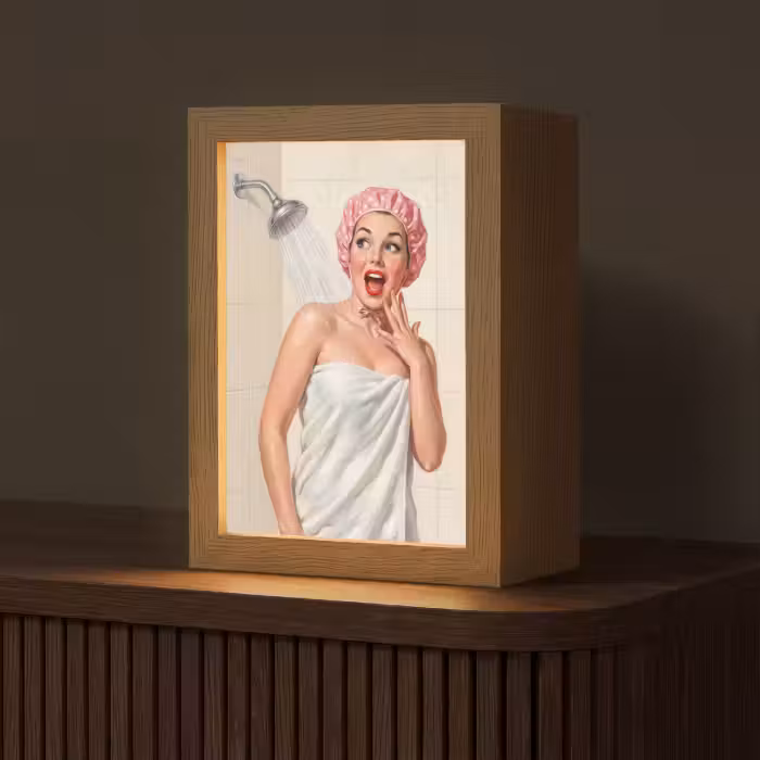 Tischlampe - Frau - Dusche - Rosa