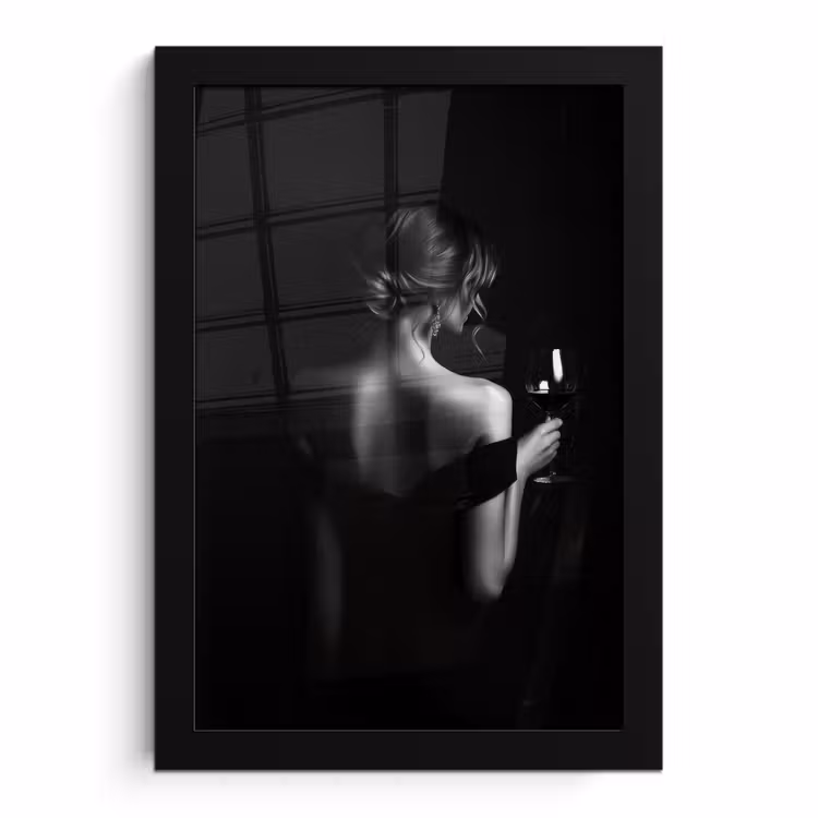 Bilder mit Rahmen - Frau - Wein - Kleid — 1