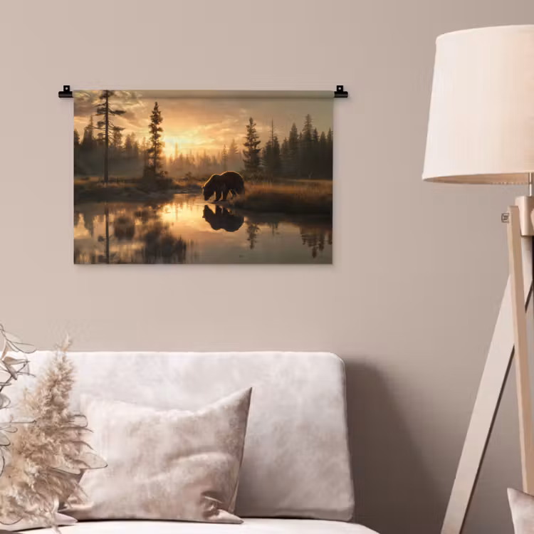 Wandteppich - Bär - Wasser - Wald - Morgenlicht — 2