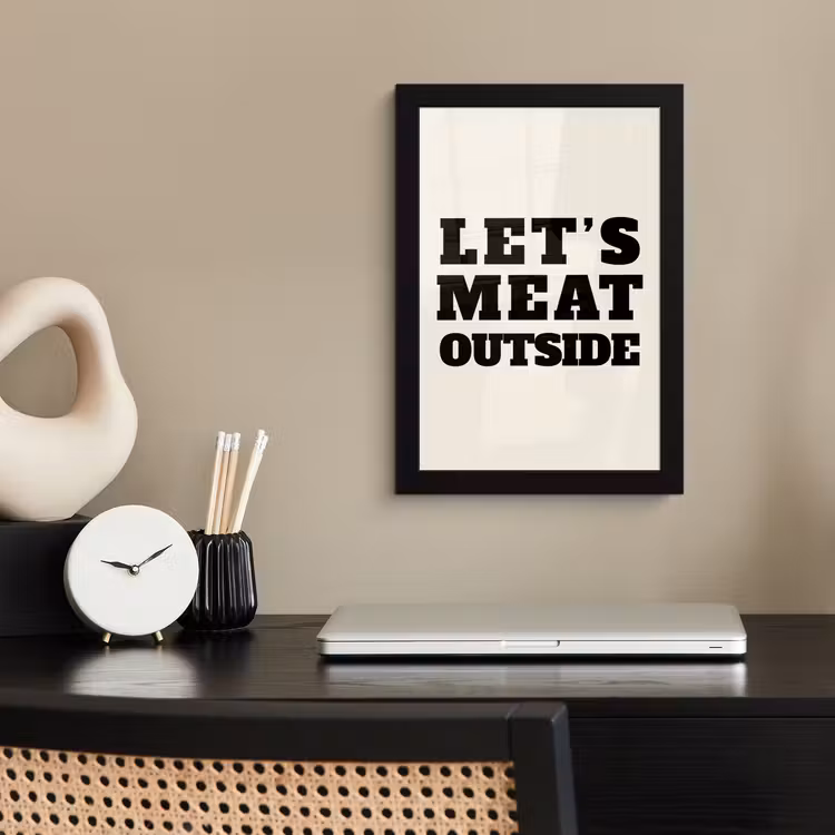 Bilder mit Rahmen - Text - Blockschrift - Schwarz - Fleisch — 2