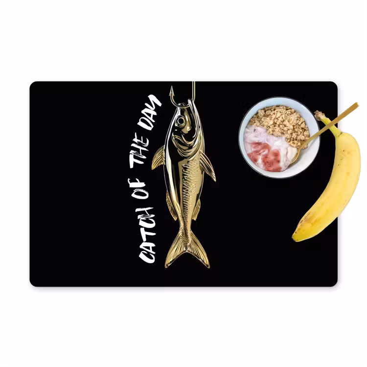 Tischset - 6 Stück - Fisch - Schwarz - Gold - Text — 1