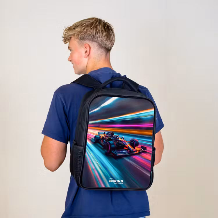 Kinderrucksack mit Namen - Schwarz - Rennwagen mit bunten Lichtspuren — 5