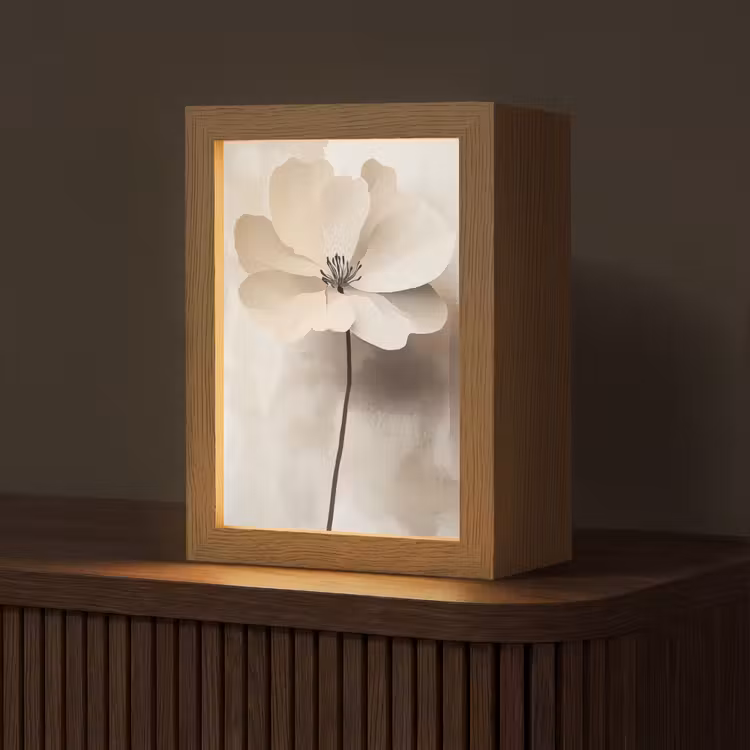 Tischlampe - Blume - Beige - Farbe - Schatten — 1